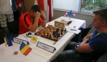 6.IBCA Pojedinačno EP u šahu za slijepe, Lyon 2015: Pobjeda Cajzlera u 1.kolu